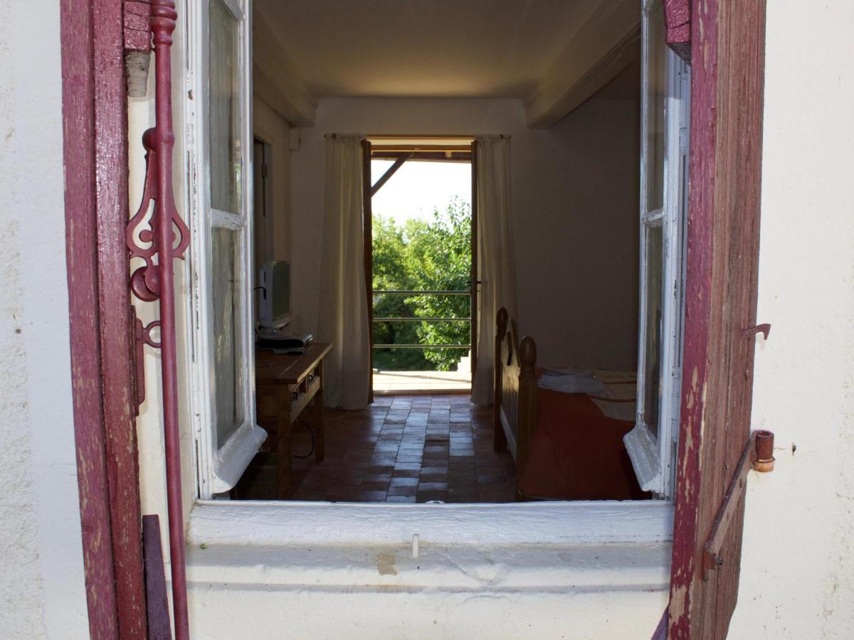 Ancienne Ecole Bed & Breakfast Cazaux-Villecomtal Exterior photo